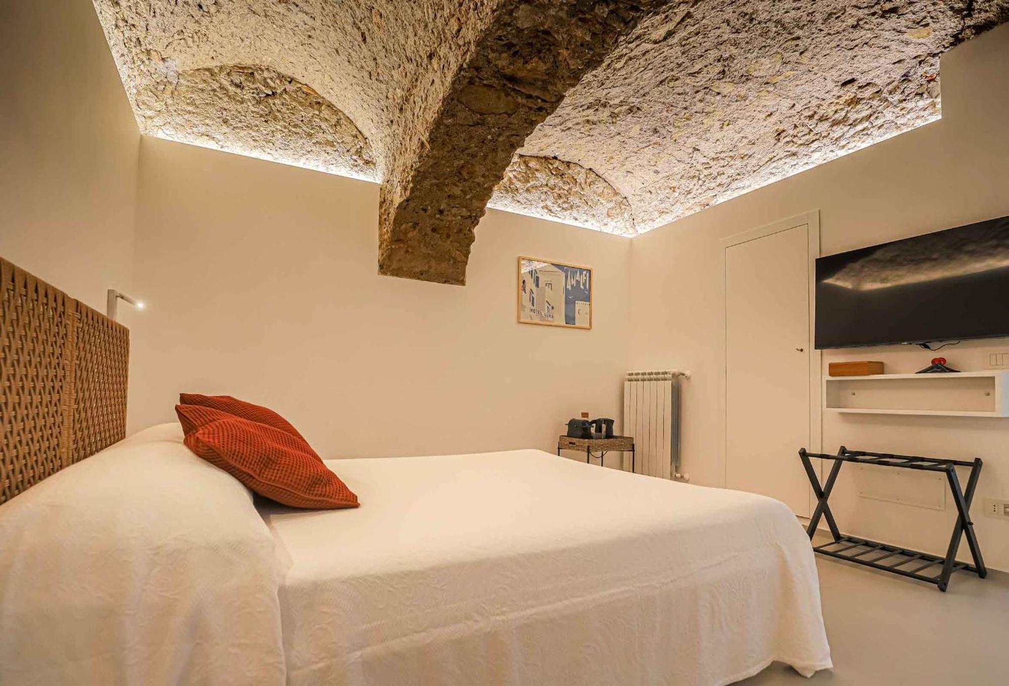 Desiderio Guest House Salerno Bagian luar foto