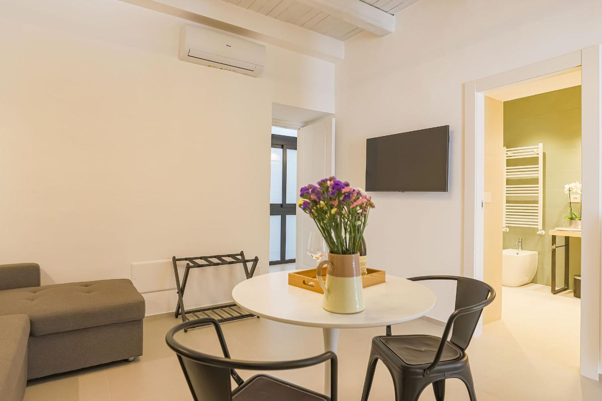 Desiderio Guest House Salerno Bagian luar foto
