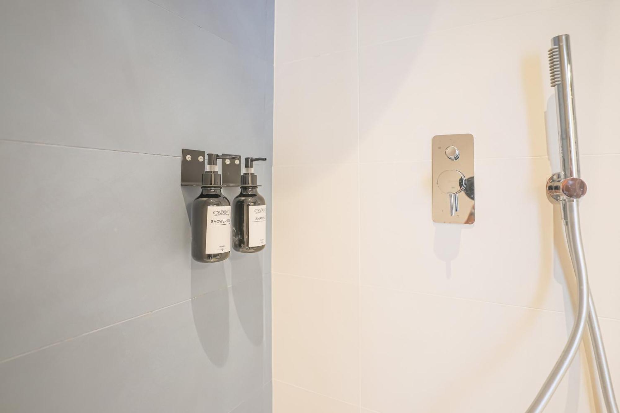 Desiderio Guest House Salerno Bagian luar foto
