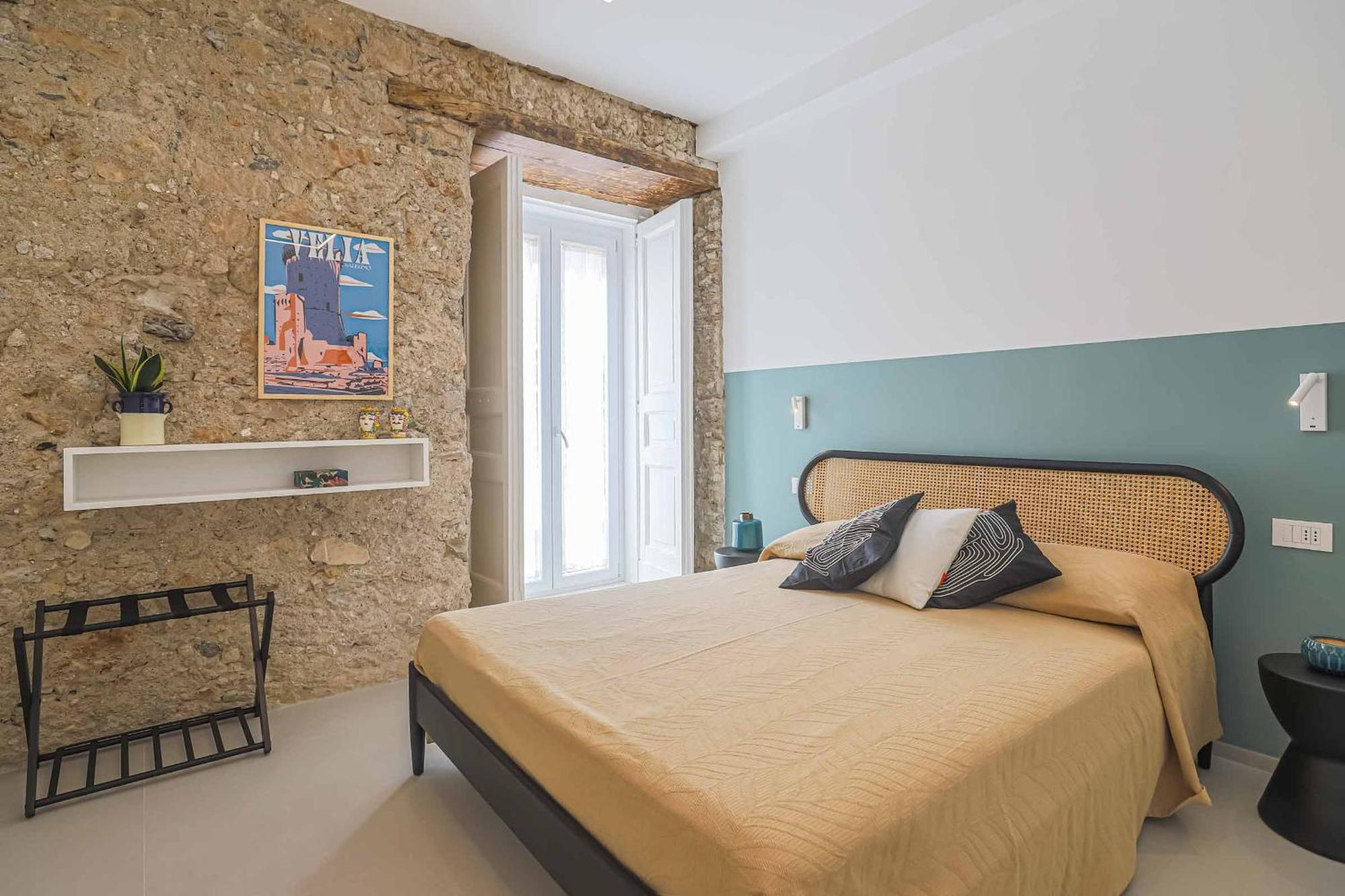 Desiderio Guest House Salerno Bagian luar foto